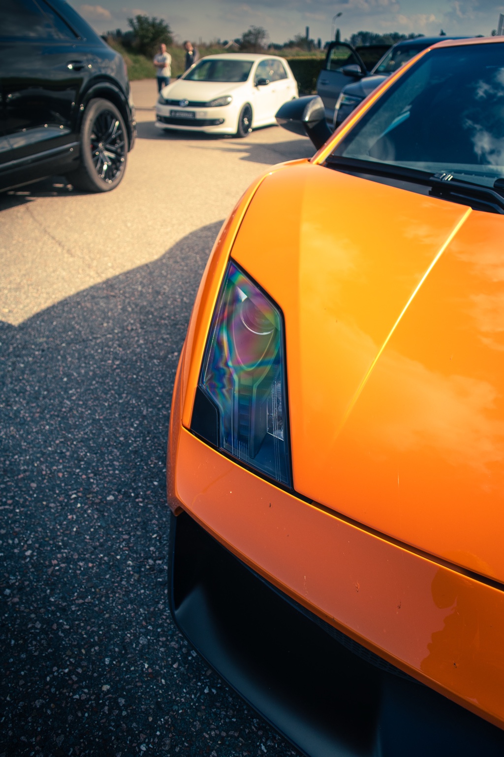 Detail van een oranje Lamborghini